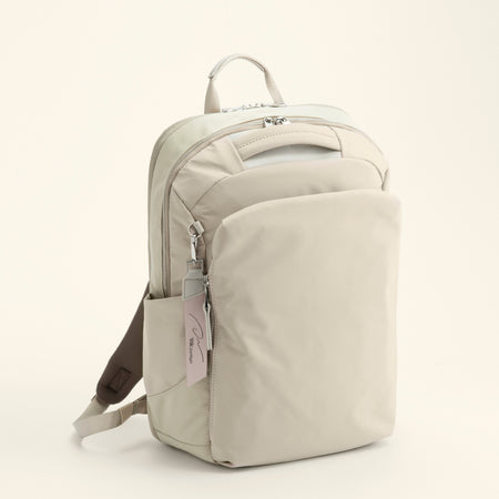 Polku スクエアリュック 15237