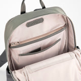 Polku スクエアリュック 15237