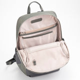 Polku スクエアリュック 15237