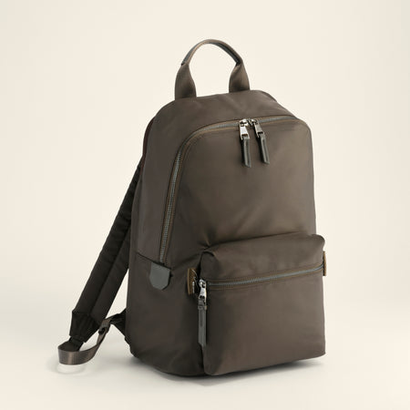 Havn スリムリュック 15572【SALE 30%OFF】