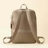 Poet アップルレザーリュック 11736【 MORE SALE 50%OFF 】