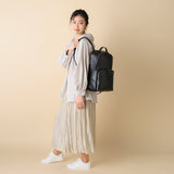 Poet アップルレザーリュック 11737【 MORE SALE 50%OFF 】