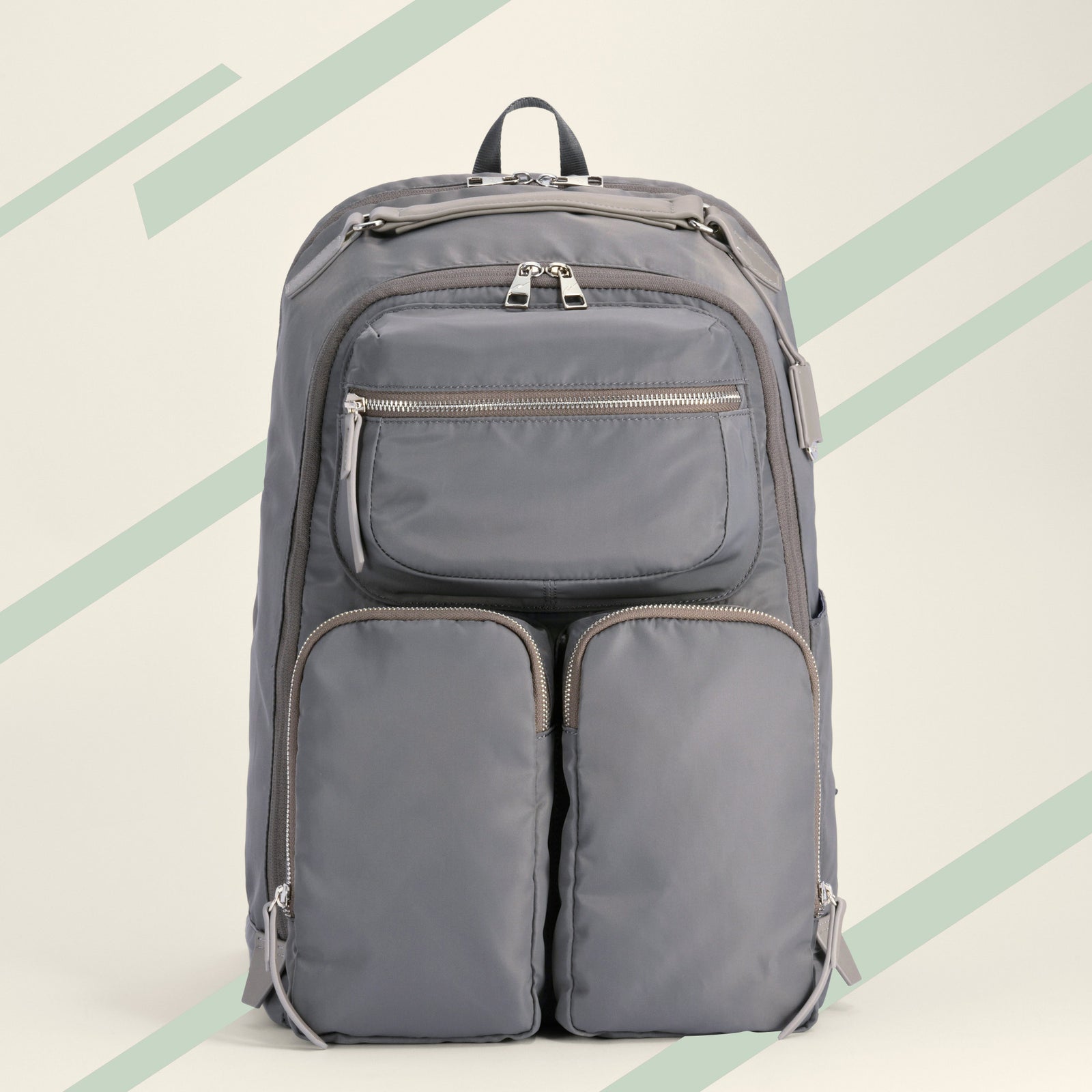 美品【ICB】リュック ICB デイバック リュック 8ポケットナイロンリュック