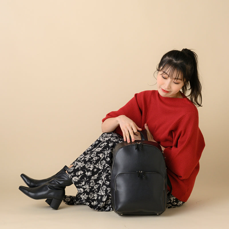 Poet アップルレザーリュック 11736【 MORE SALE 50%OFF 】