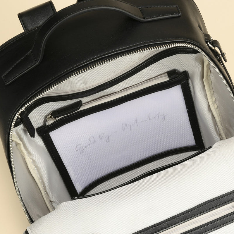 Poet アップルレザーリュック 11737【 MORE SALE 50%OFF 】